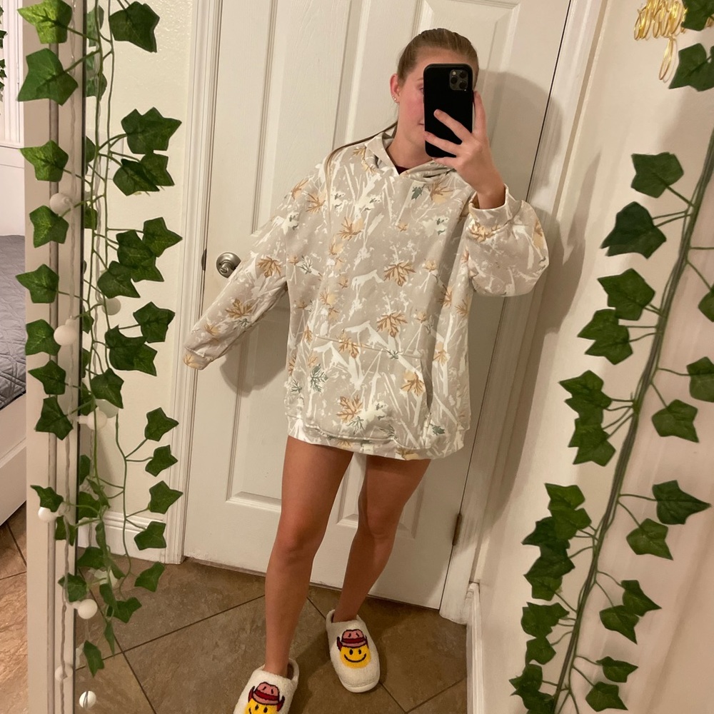 Light camo hoodie